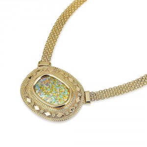 14K Gold Mesh Chain Necklace Featuring an Oval Roman Glass by Ben Jewelry
 Joyería Judía